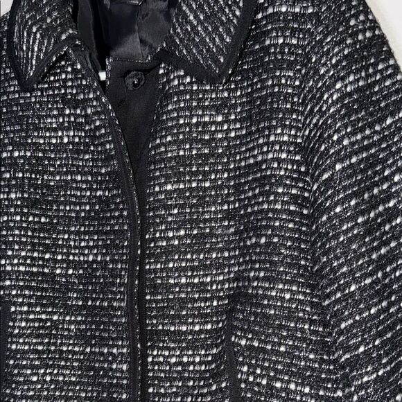 Talbots Black and White Structured Blazer - Picture 9 of 15